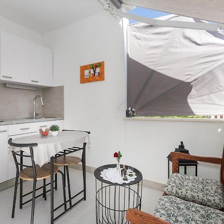 Apartment M&J Supetar Εξωτερικό φωτογραφία