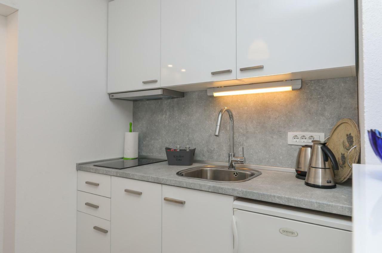 Apartment M&J Supetar Εξωτερικό φωτογραφία