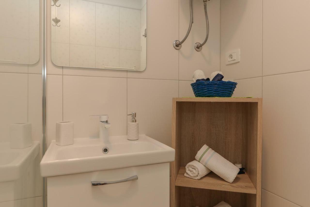 Apartment M&J Supetar Εξωτερικό φωτογραφία